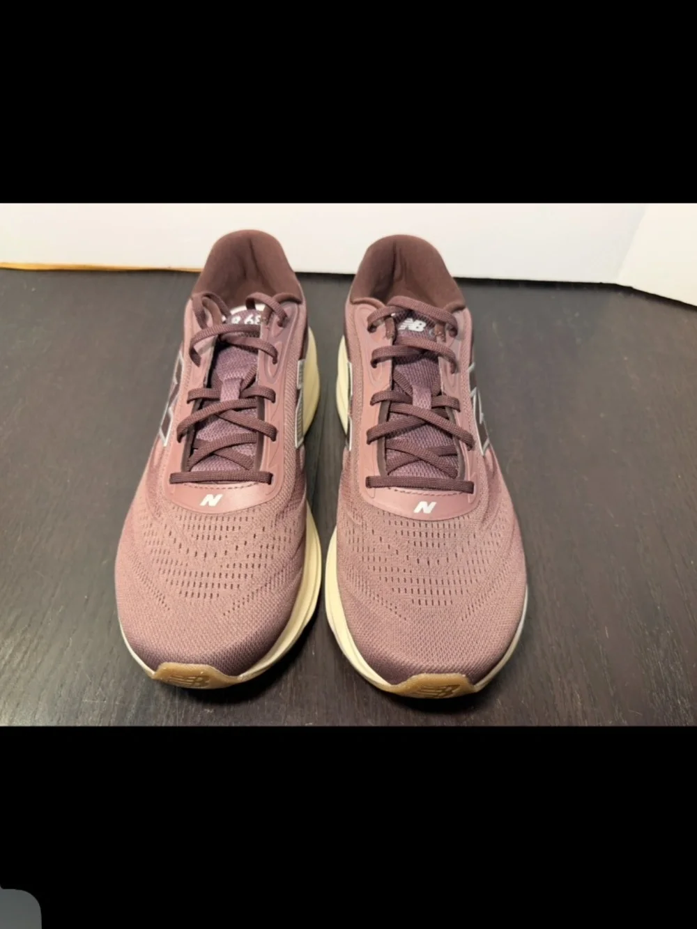 New Balance Fresh Foam 680v9 Running Shoes Burgundy/Purple/Beige Mens 9D/Wm 10.5